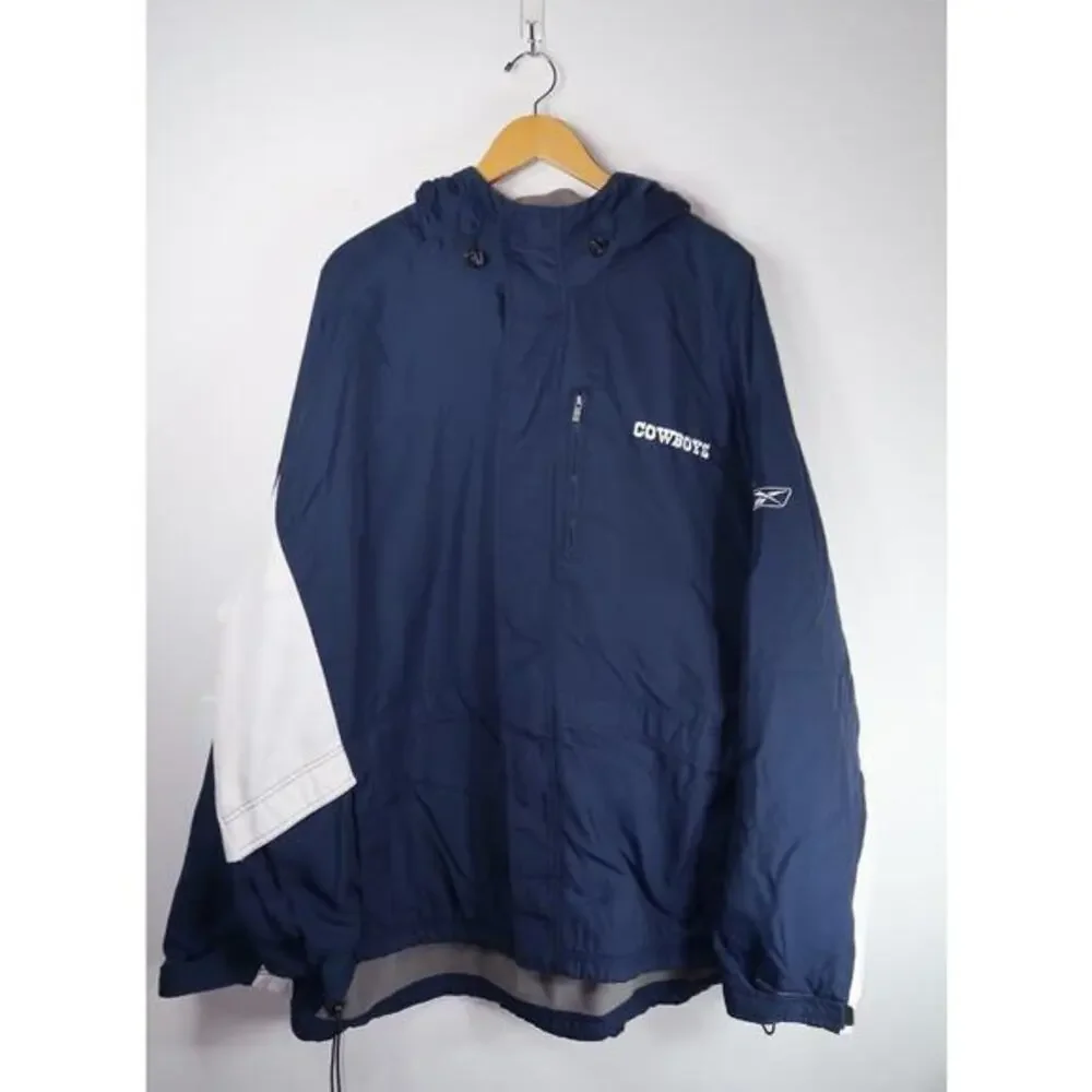 Vintage Reebok Label DALLAS COWBOYS On-Field Zippered 2XL Winter Hoodie‎ Jacket